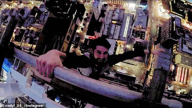 Daredevils 'Placed Lives At threat' Scaling Auckland's Sky Scrapper., $forty million, Liz Scott, under-production Pacifica, mountaineering the Pacifica, second tallest in Auckland at 178 metres Daredevils 'Placed Lives At threat' Scaling Auckland's Sky Scrapper., $forty million, Liz Scott, under-production Pacifica, mountaineering the Pacifica, second tallest in Auckland at 178 metres