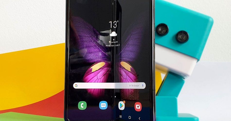 Samsung, Apple, Galaxy 20, 5G network, Galaxy Z Fold 2, Ben Wood from the CCS Insight consultancy, Samsung Uncovers Galaxy Z Fold 2 And Note 20 Cell Phones Samsung, Apple, Galaxy 20, 5G network, Galaxy Z Fold 2, Ben Wood from the CCS Insight consultancy, Samsung Uncovers Galaxy Z Fold 2 And Note 20 Cell Phones