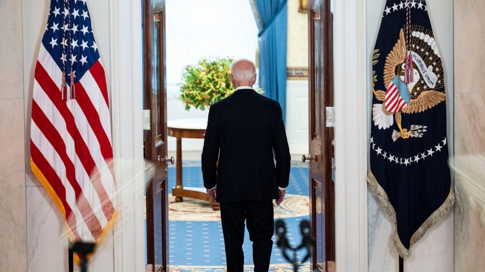 Democrats Weigh Risks and Rewards of Losing Biden, Democrats Weigh Risks , Rewards of Losing Biden, Biden