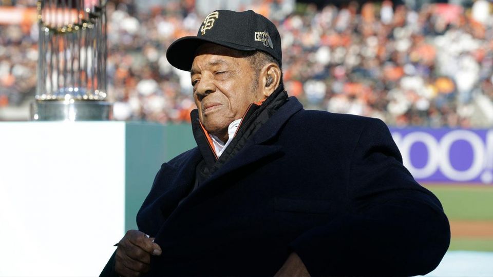 Willie Mays: A Baseball Legend, Willie Mays, Willie , Willie: A Baseball Legend , Baseball Legend , A Baseball , Mays: A Baseball Legend Willie Mays: A Baseball Legend, Willie Mays, Willie , Willie: A Baseball Legend , Baseball Legend , A Baseball , Mays: A Baseball Legend