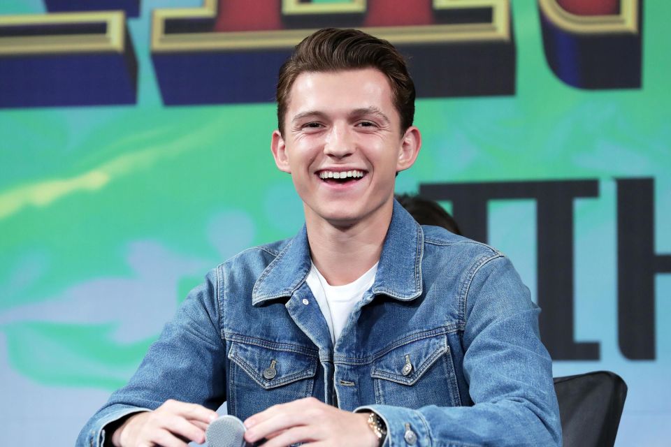 Tom Holland, spider man, Holland, Peter Parker,  Cherry, Spider-Man