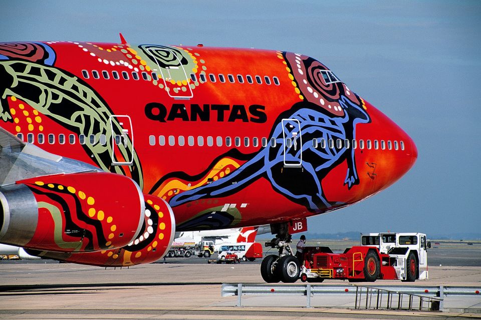 Qantas 747, Qantas To Farewell, Queen of skies, Jumbo Jet, McDonald, 5 decades,  bankruptcy, Australlia, Sydney,  Aeroplane Jelly