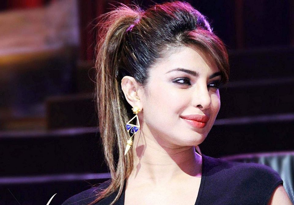 Oscars honorary, Priyanka Chopra, Bollywood, Hollywood, ACtress, Outfit Oscars honorary, Priyanka Chopra, Bollywood, Hollywood, ACtress, Outfit