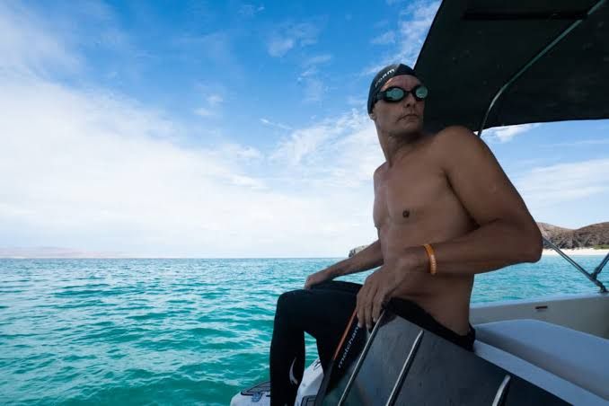 Coronavirus, Stig Severinsen, swim, record, balances , plunging Coronavirus, Stig Severinsen, swim, record, balances , plunging