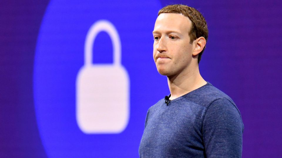 WhatsApp,  FB,  Instagram., 13-Year-Old Boy From China Hacked ,  Mark Zuckerberg,  CEO