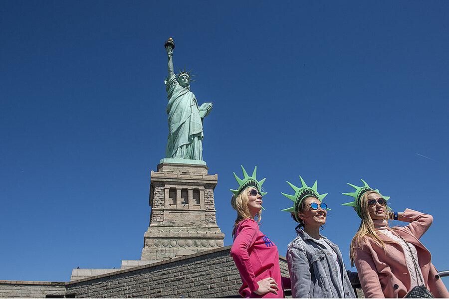 Discovering the Statue of Liberty: An Iconic Symbol of Freedom, the Statue of Liberty:, Iconic Symbol of Freedom, new york