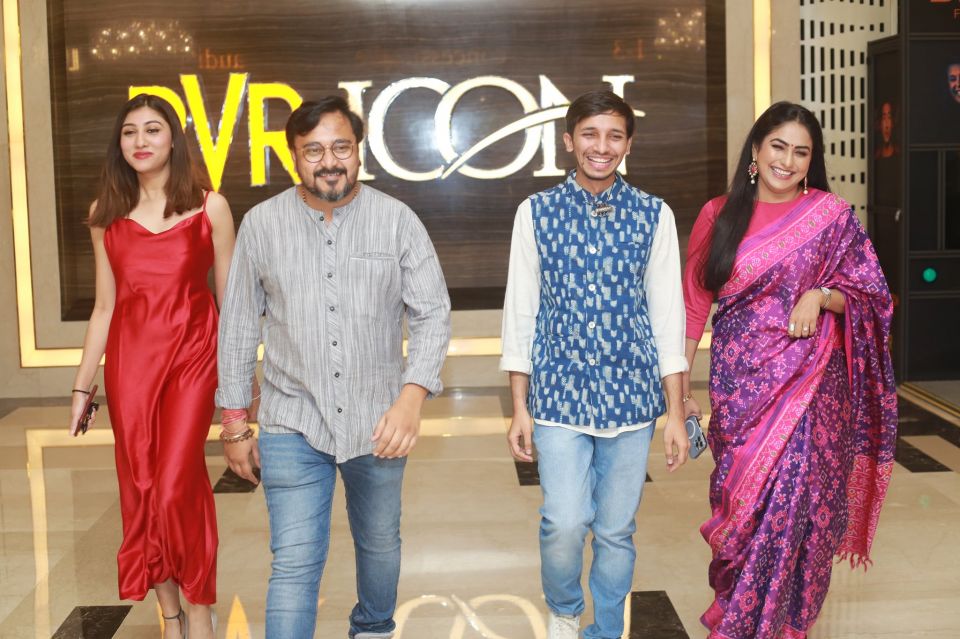 Vijaygiri Bava, Vijaygiri, Bava, 21 Mu Tiffin, 21mu tiffin, 21 tiffin, ndia Film Festival Melbourne, Gujarati Film