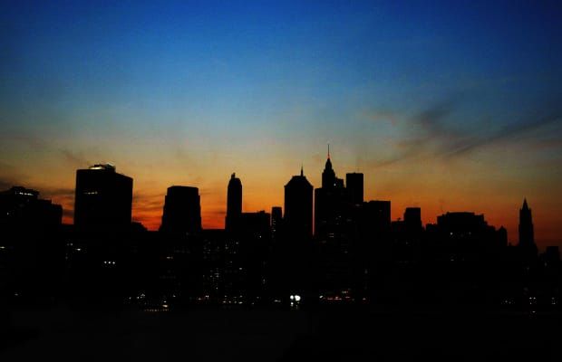 Con Edison, New York City, Force blackout hits enormous segments of Manhattan in New York City, Con Edison's, Metros, blackout, VP,  Electric Operations