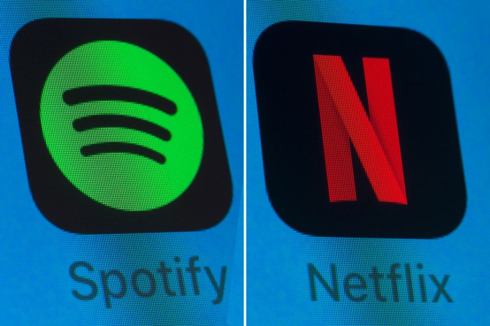 Apple ,  Netflix , Spotify, Apps, reading app