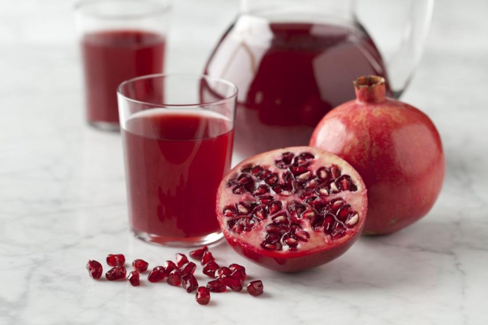 LOW-FAT YOGURT, GINGER, POMEGRANATE JUICE, GARLIC, TEA &ndash; CUP OF IMMUNITY, WATERMELON
