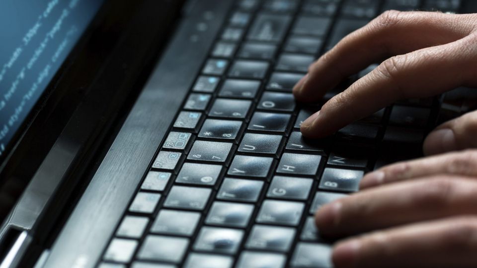 ICE, Trump, China, coronavirus pandemic.,  American Immigration Lawyers Association, Harvard, Canada, Europe, International students, online classes