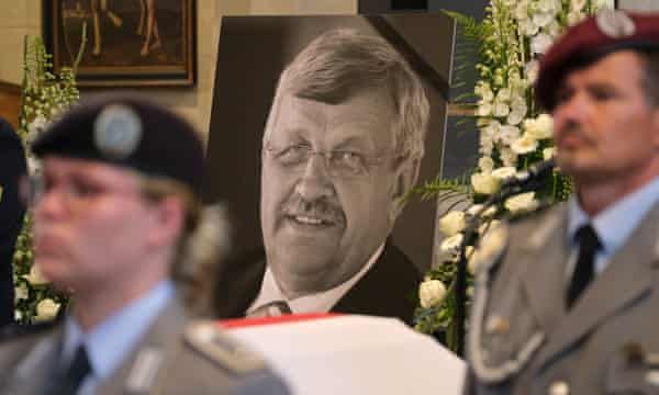 court, government , straightforwardly, political, Christian court, government , straightforwardly, political, Christian