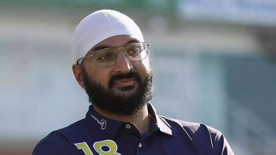 Pakistan , Babur , Panesar,  India,  England,  Australia