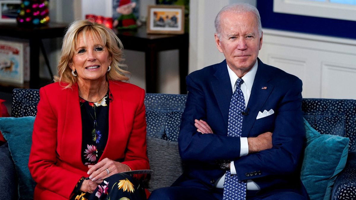 Let's go,  Brandon, Merry Christmas, Democratic , president