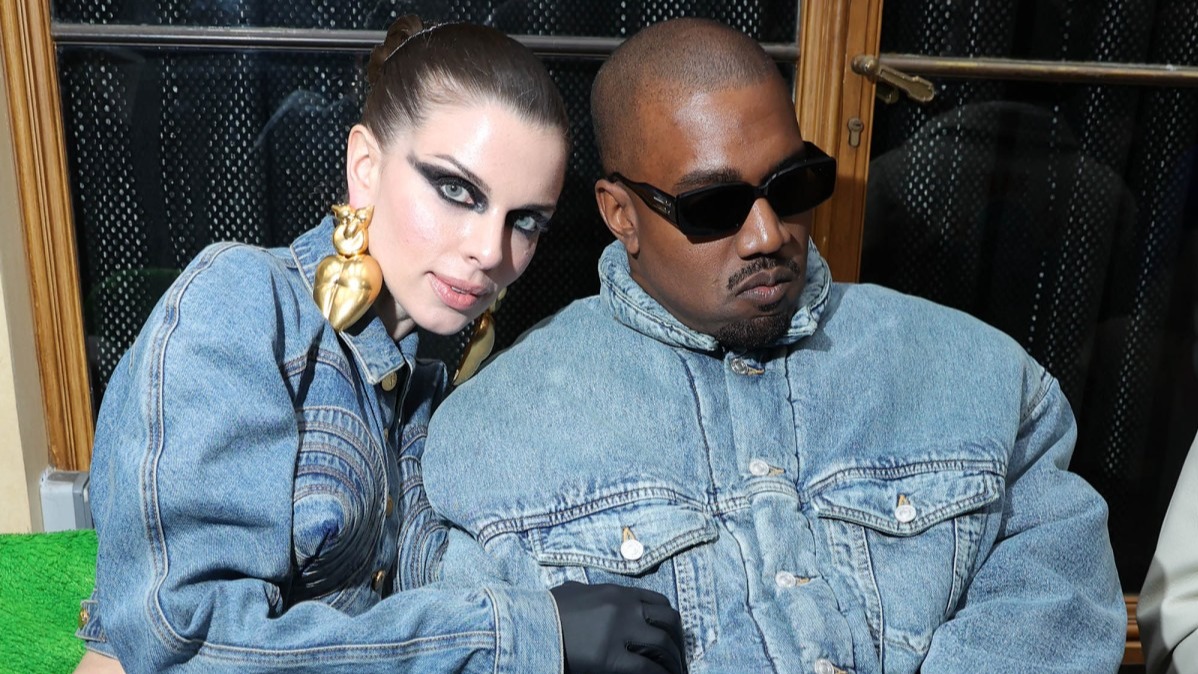 Julia Fox,  Kanye West,  The Donda,  Paris,  Donda 2