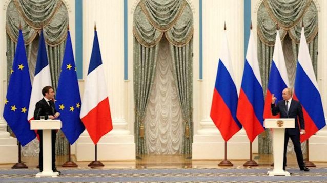 President Emmanuel Macron,  President Vladimir Putin,  COVID-19,  Russia,  PCR Test