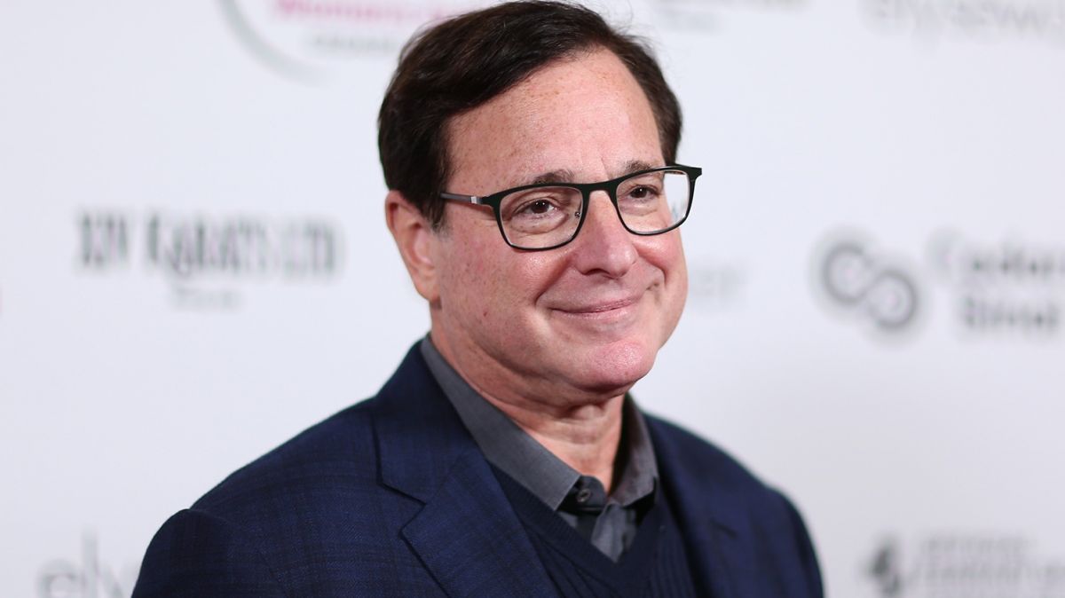 Kelly Rizzo , Bob Saget, Ritz-Carlton hotel room, Orlando, County Sheriff John Mina , World