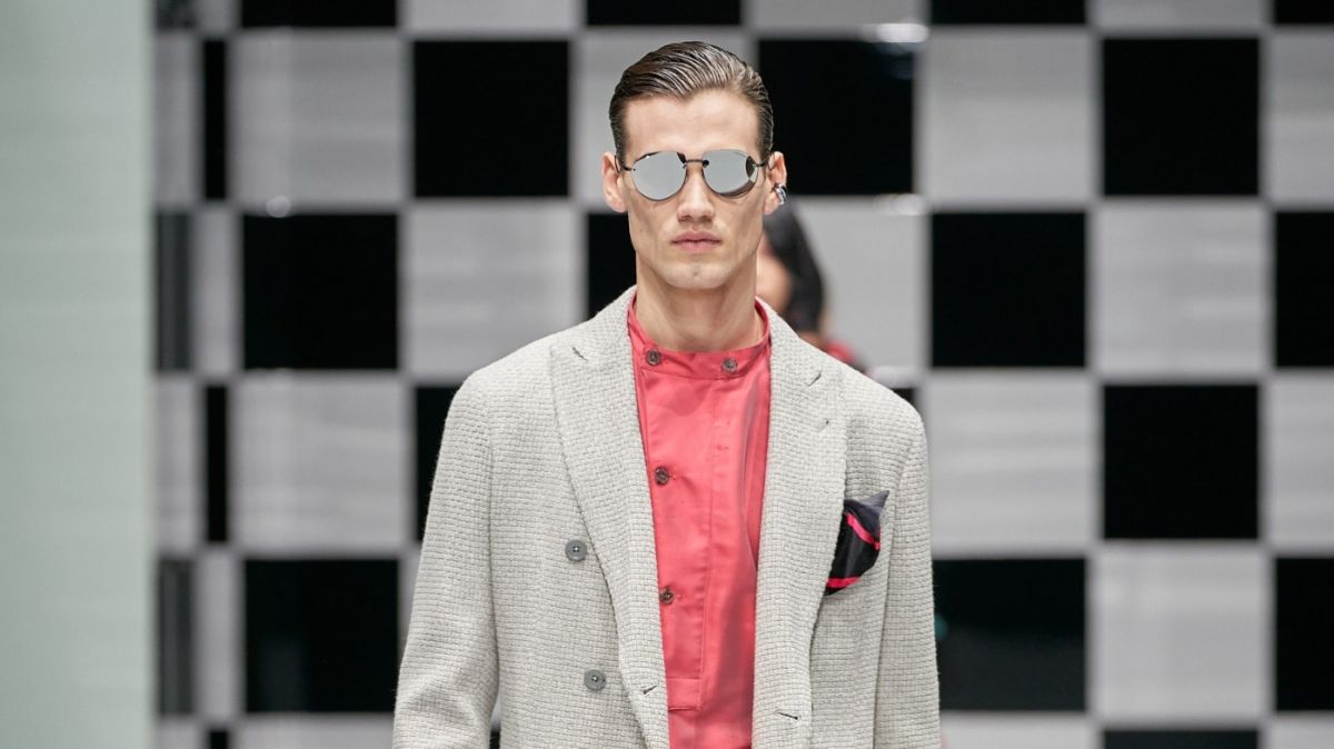 Ready-to-wear Emporio Armani , Emporio Armani Fall 2022, World, Fashion, Emporio runway