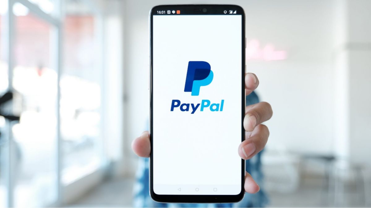 World , PayPal , Russia , Ukraine , suspends