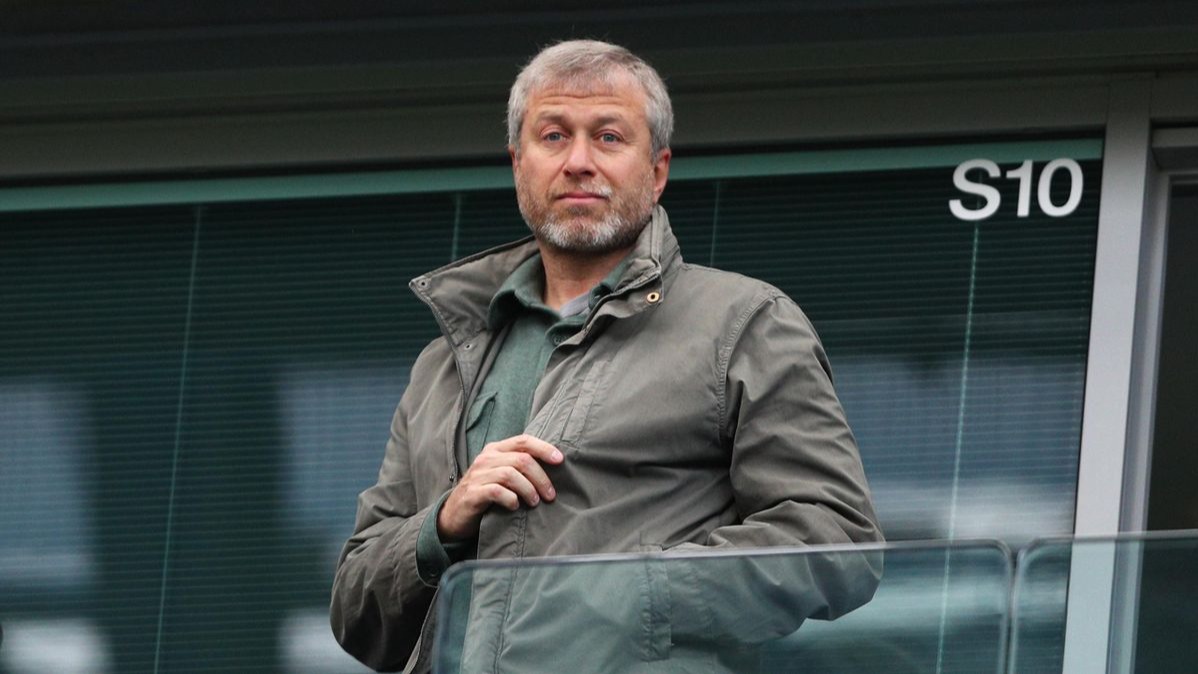 World , Football, Roman Abramovich , Chelsea , UK government