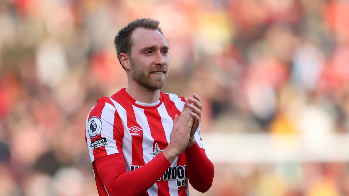 World , Football , Christian Eriksen , Cardiac arrest , Denmark