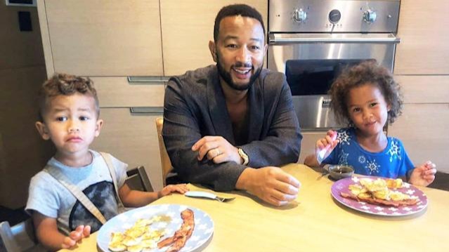 Miles also Luna , Miles , Luna , IVF , People, World