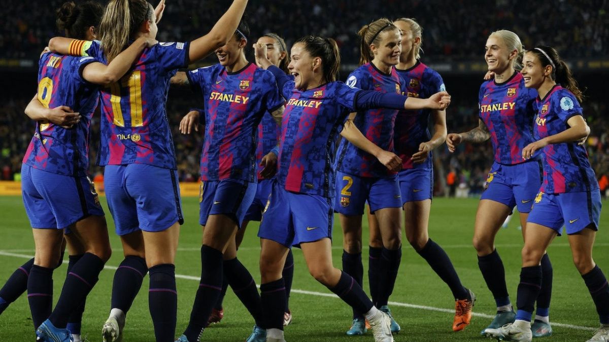 World , Football , Barcelona women , Wolfburgs women , Women's football