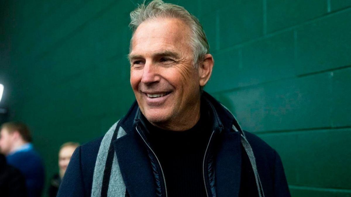 Kevin Costner,  Calgary Stampede Parade,  Calgary,  Steve McDonough,  Alberta film sector