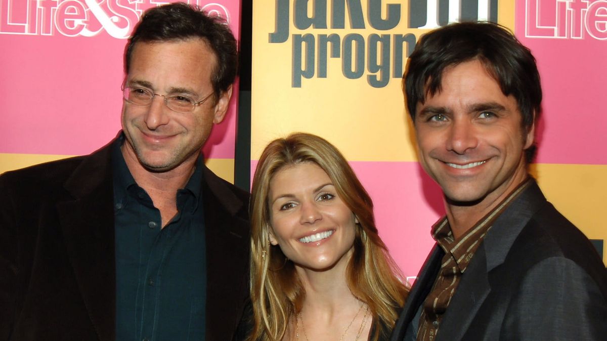 Lori Loflin, world, people, Bob's guitars, Netflix special,  Dirty Daddy