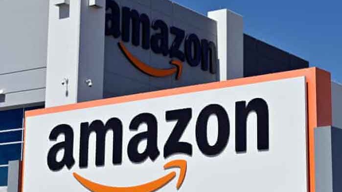 World , Tech , Amazon , employee, Capital One