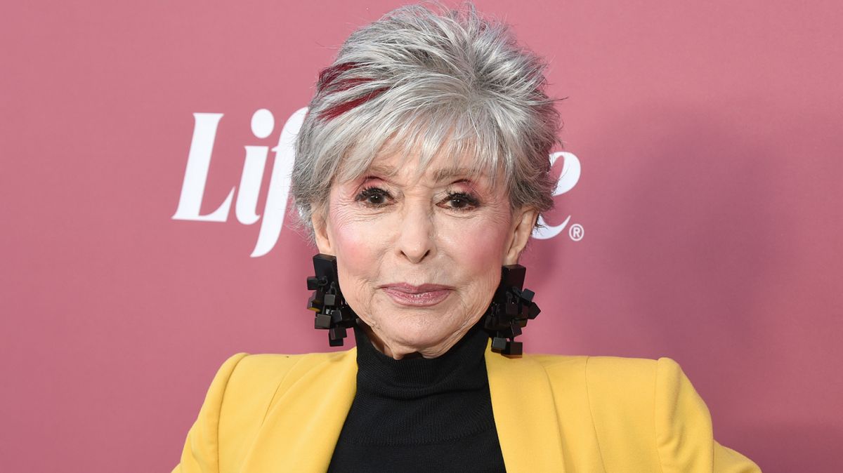 Rita Moreno, Dishonesty , world, pregnant , people