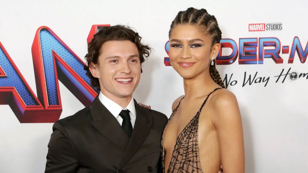 Tom Holland, girlfriend,  Zendaya's Italian Vogue magazine,  Zendaya, world, people