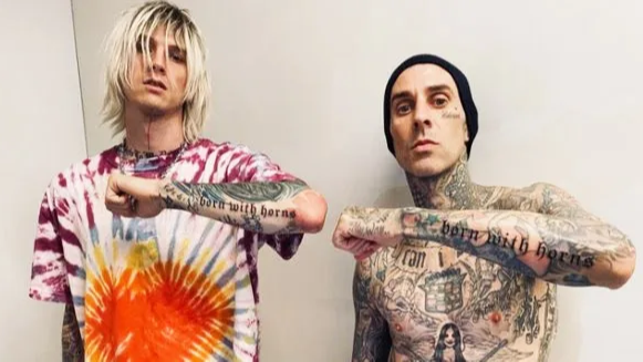 Machine Gun Kelly , world, people, fianc&eacute; Maud Sun,  MGK slaps