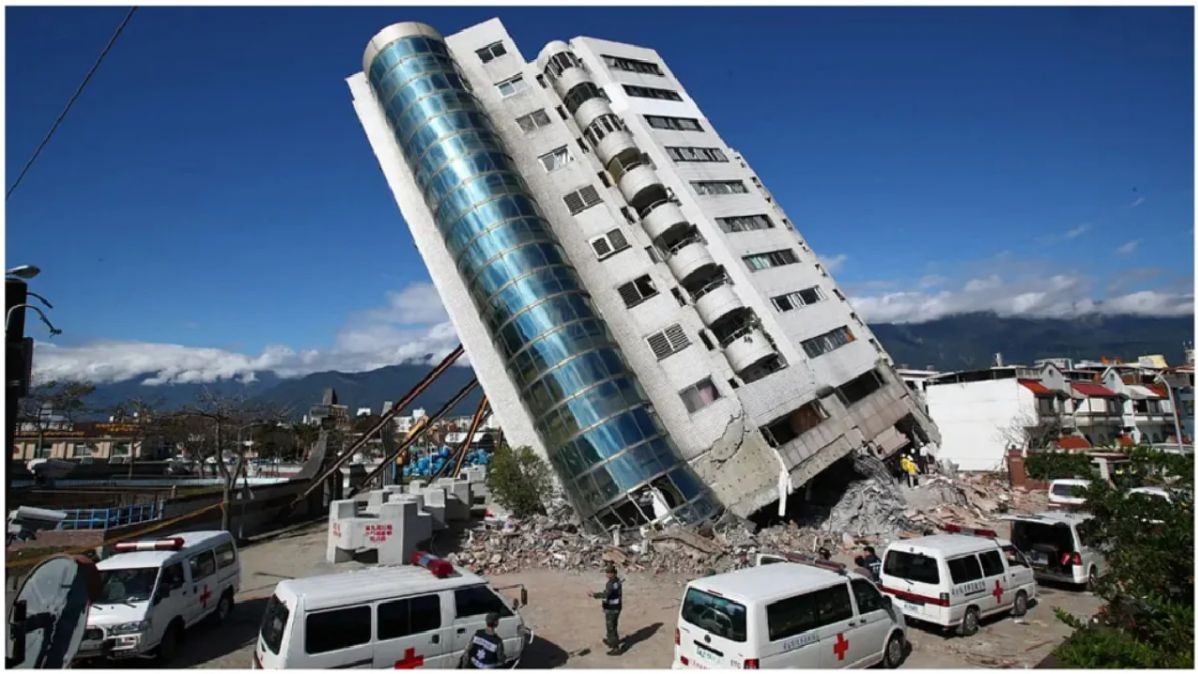 tennis court, Strong earthquake, China's Earthquake,  Ring of Fire