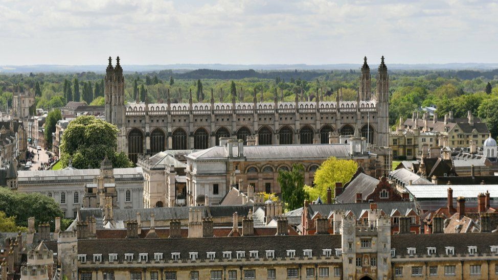 Cambridge Uni hopes to build own solar farm