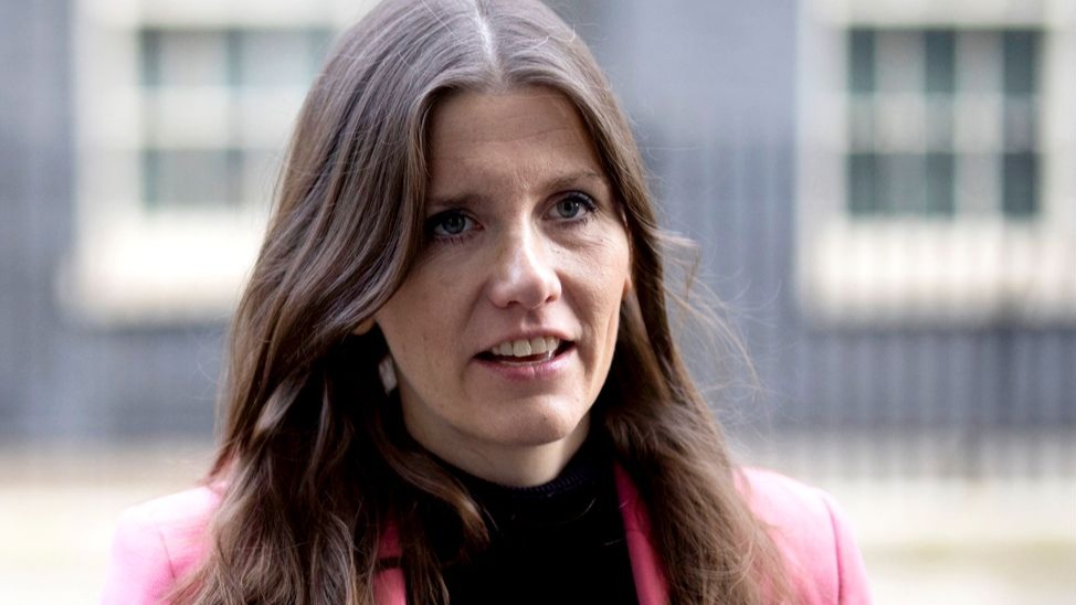 Minister defends safety law on messaging apps, massage, safety massage, minister defends