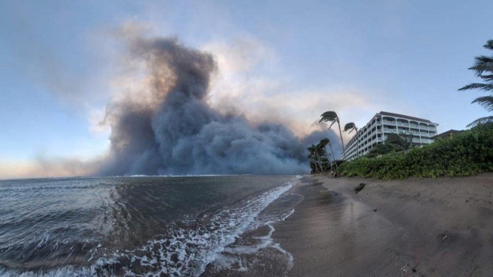 Hawaii wildfires: Six deaths confirmed as blazes engulf Maui