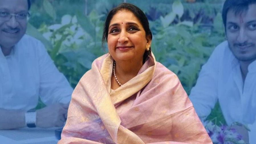 Sunetra Pawar: A Beacon of Social Change, Sunetra Pawar,  A Beacon of Social Change, Social Change