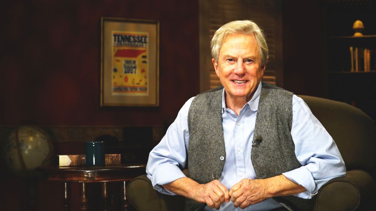 Joe Elmore: A Journey Through Broadcasting, Joe Elmore, Joe, Elmore, Joe : A Journey Through Broadcasting ,  Elmore: A Journey Through Broadcasting , A Journey Through Broadcasting