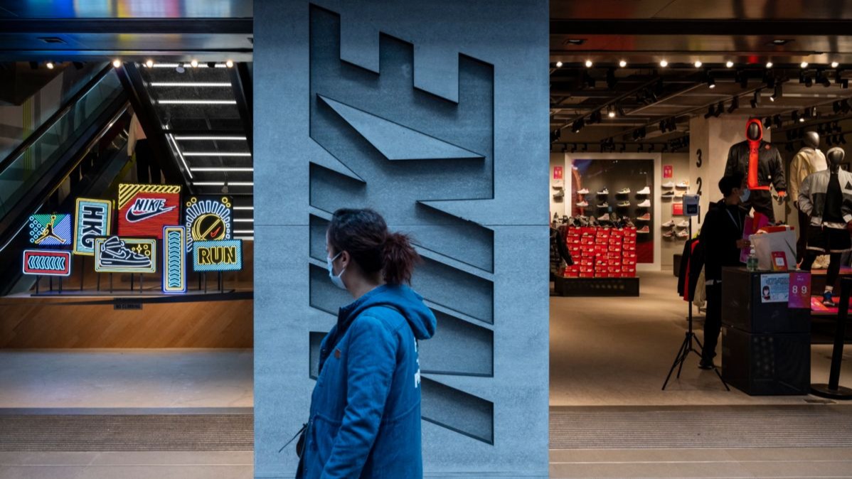 Nike Faces Market Share Challenges as Upstart Brands Gain Ground, Nike Faces,  Market Share , Nike ,  Upstart Brands Gain Ground