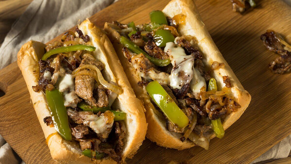 Philly Cheesesteak: A Must-Try American Classic, Philly Cheesesteak,  A Must Try American Classic , one of the best dish in us, one of the best dish in usa, one of the best dish in america