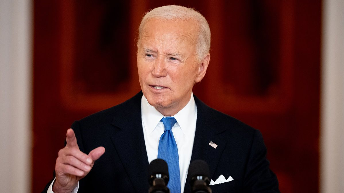 Democrats Weigh Risks and Rewards of Losing Biden, Democrats Weigh Risks , Rewards of Losing Biden, Biden