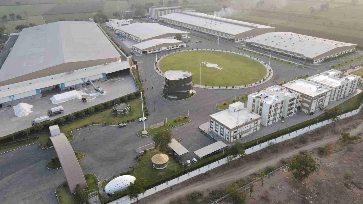 best yarn suppliers in India,  best yarn suppliers in Ahmedabad,  best yarn suppliers in Gujrat,  best yarn suppliers in asia, skytextiles