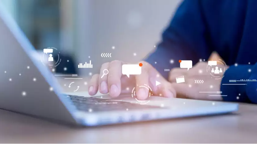 Best IT Company in Ahmedabad Gujarat India and Asia, Pm communicationas, PM, Pm Commu, best IT company