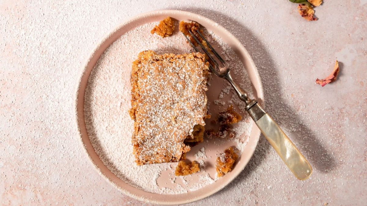 Sri Lankan love cake,  traditional Christmas dessert,  history of love cake,  Sri Lankan cuisine,  Portuguese influence on Sri Lanka,  holiday baking traditions