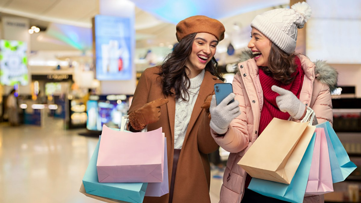 de-influencers,  haul culture,  conscious consumerism,  influencer culture,  fast fashion,  mindful shopping,  TikTok,  underconsumption,  sustainable fashion,  personal style