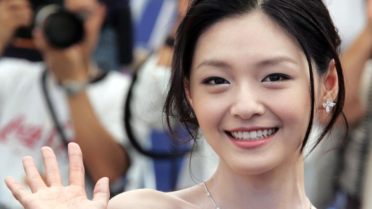Barbie Hsu,  Meteor Garden,  Taiwanese actress,  celebrity death,  entertainment news,  Taiwanese drama,  F4 series,  iconic actress,  Asian television,  star passes away