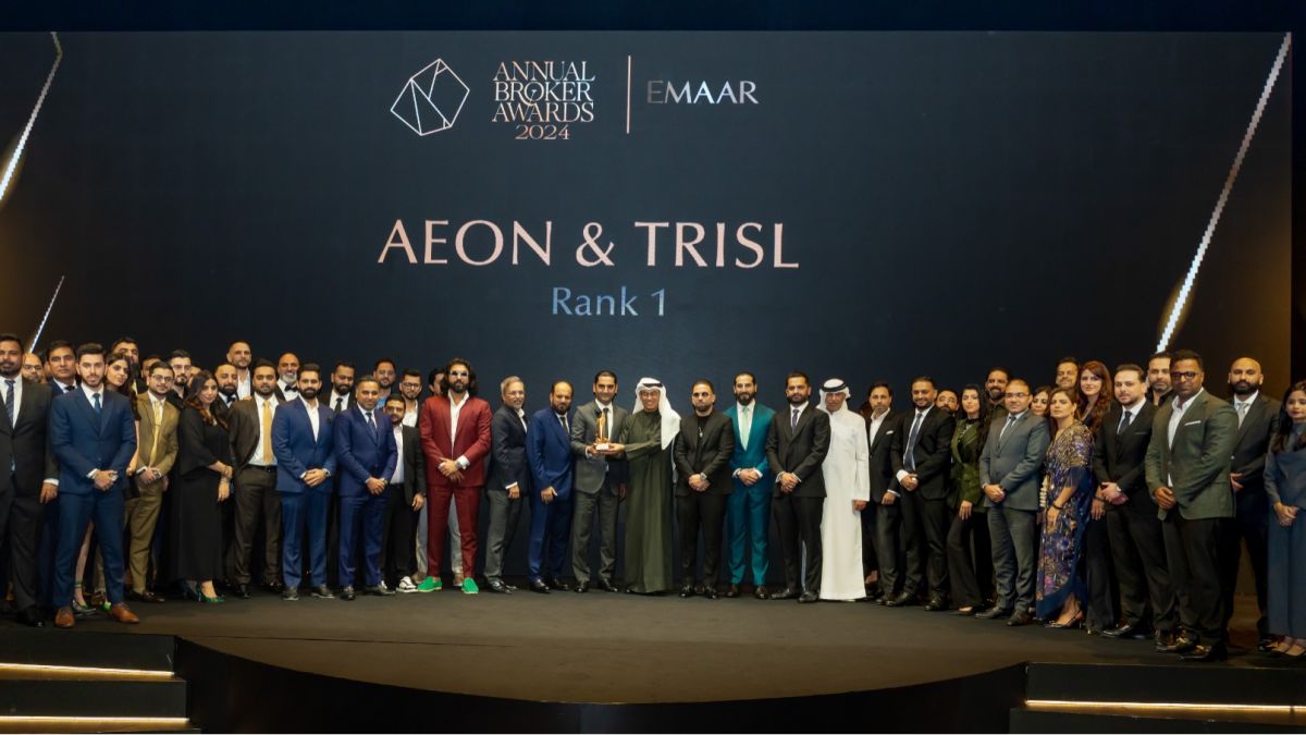 Aeon & Trisl,  Emaar Annual Broker Awards 2024,  No.1 real estate agency,  UAE real estate,  top real estate broker,  property sales,  record-breaking sales,  real estate excellence,  industry leader,  strategic vision