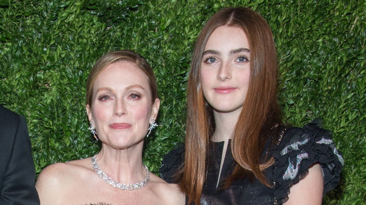 Children taller than celebrity parents,  celebrity children height,  famous parents and kids height,  Will Smith and Jaden Smith height,  Beyonc&eacute; and Blue Ivy height,  celebrity family height differences,  tall celebrity kids,  genetics and height,  celebrity children growth,  tallest celebrity kids