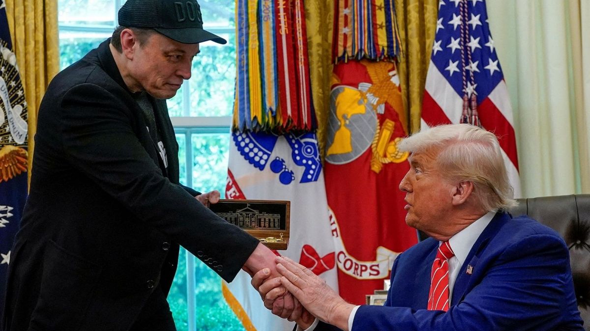 Trump,  Elon Musk,  Trump and Musk relationship,  Trump Musk fallout,  Trump Musk link,  Trump social media,  Musk Twitter acquisition,  Trump supporters,  tech entrepreneurs,  American politics